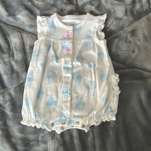 Carter’s snap up romper